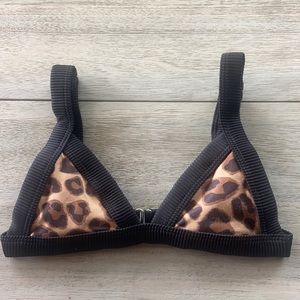 CUTE bikini top abs bottom